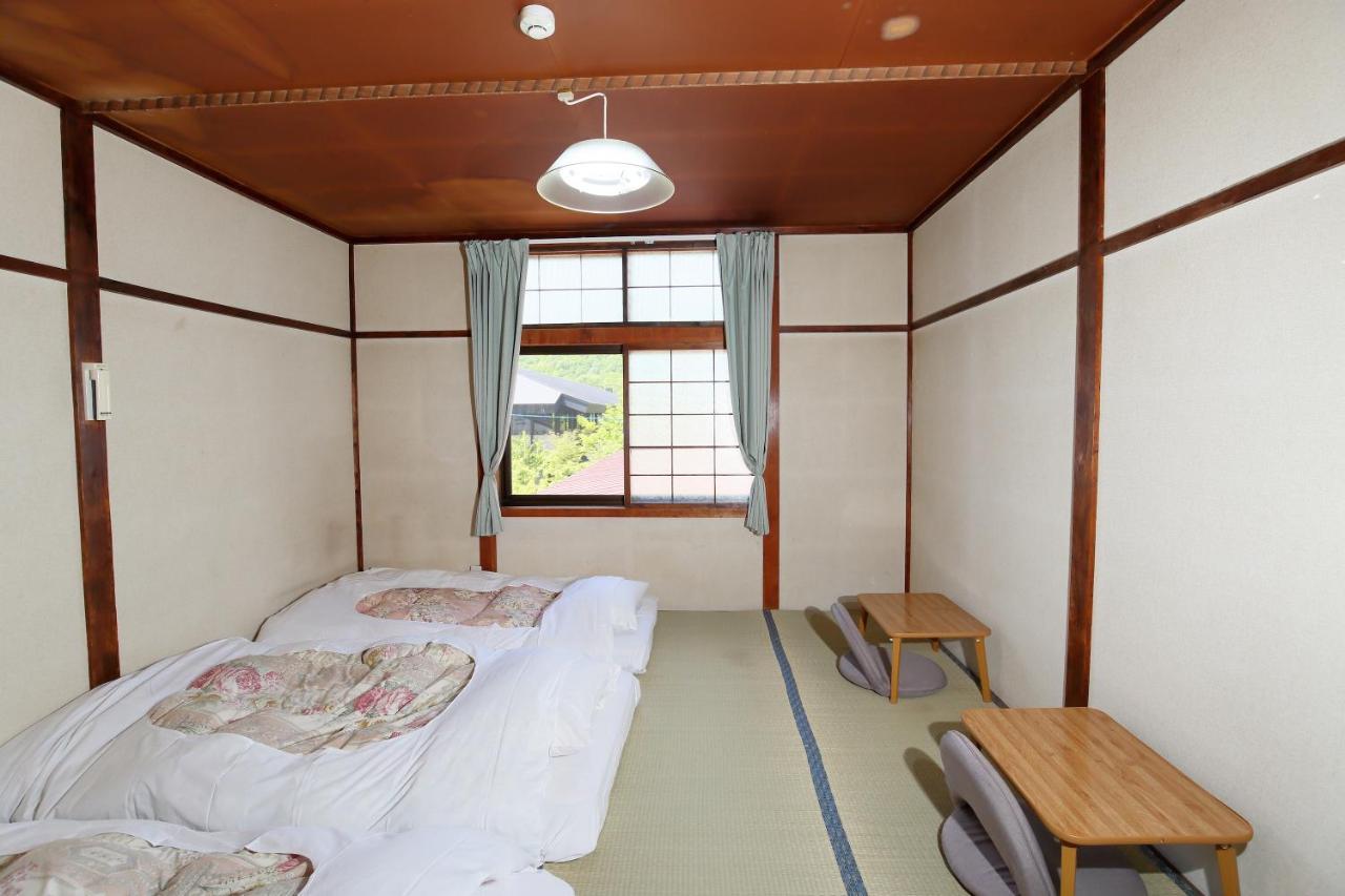 Guest House Shikotsu Kamui Chitose  Buitenkant foto
